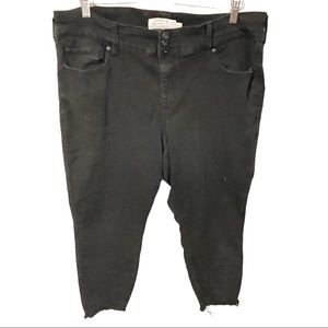 Torrid Plus Size 20 Black Released Hem‎ Cropped Jegging Jean